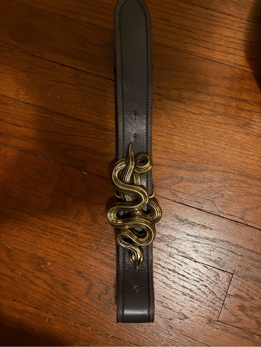 Streets Ahead Black Belt with Gold-Tone Chain Edge